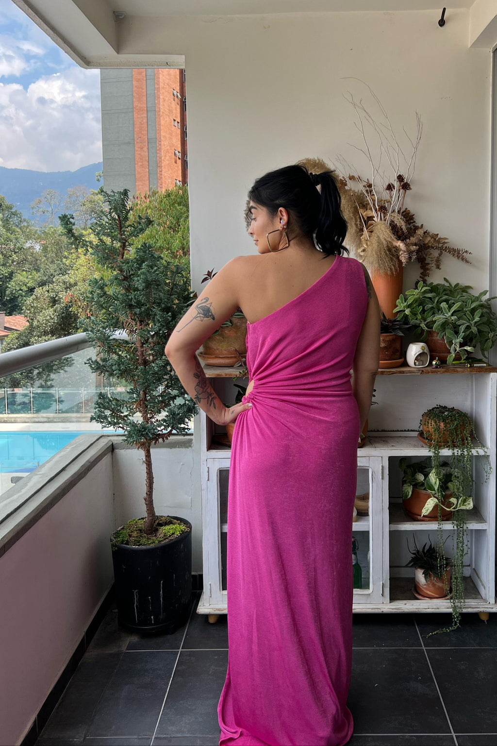 VESTIDO MAGENTA FUCSIA